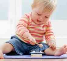 Развојот на детето од 1-ви и 10 месеци до 2 години: моторни вештини, креативност, вербална,…