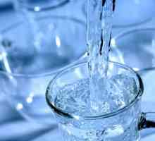 Колку вода треба да се пие на гастритис?