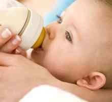 Мешани хранење на новороденото (доење и шише)