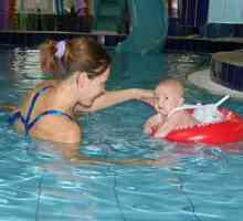 Методи на учење пливање за доенчиња во кадата. Методи на настава бебиња да пливаат