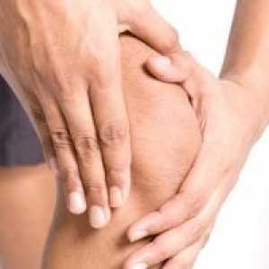 Болка во коленото: третман, причини, симптоми, знаци