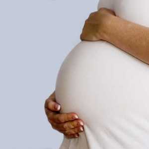Што да се прави и како да се третираат запек во текот на бременоста?