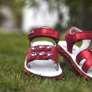 Детски чевли (ортопедски обувки за деца)