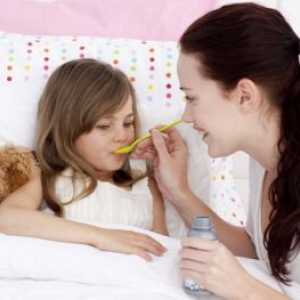 Кашлица кај дете: на лек, причини, симптоми, знаци, третман