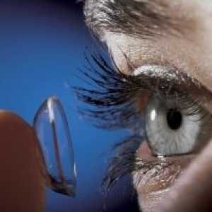 Терапевтски меки контактни леќи