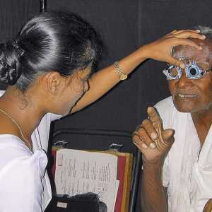 Третман во Индија Aravind Очната клиника