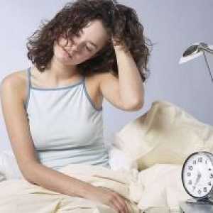 Недостаток на спиење: штетата ефекти, симптоми, причините, симптомите