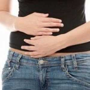 Зошто да се повлече од долниот дел на стомакот и дијареа кај жените?